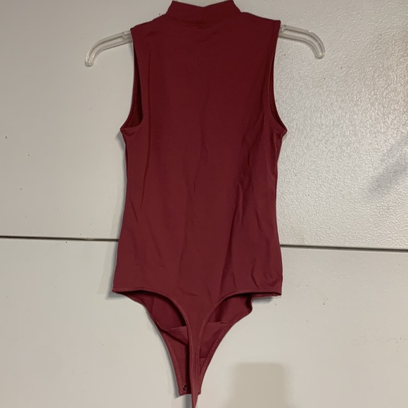ABERCROMBIE AND FITCH WOMENS SOFT A&F BODYSUIT WINE BERRY XS - Picture 5 of 5